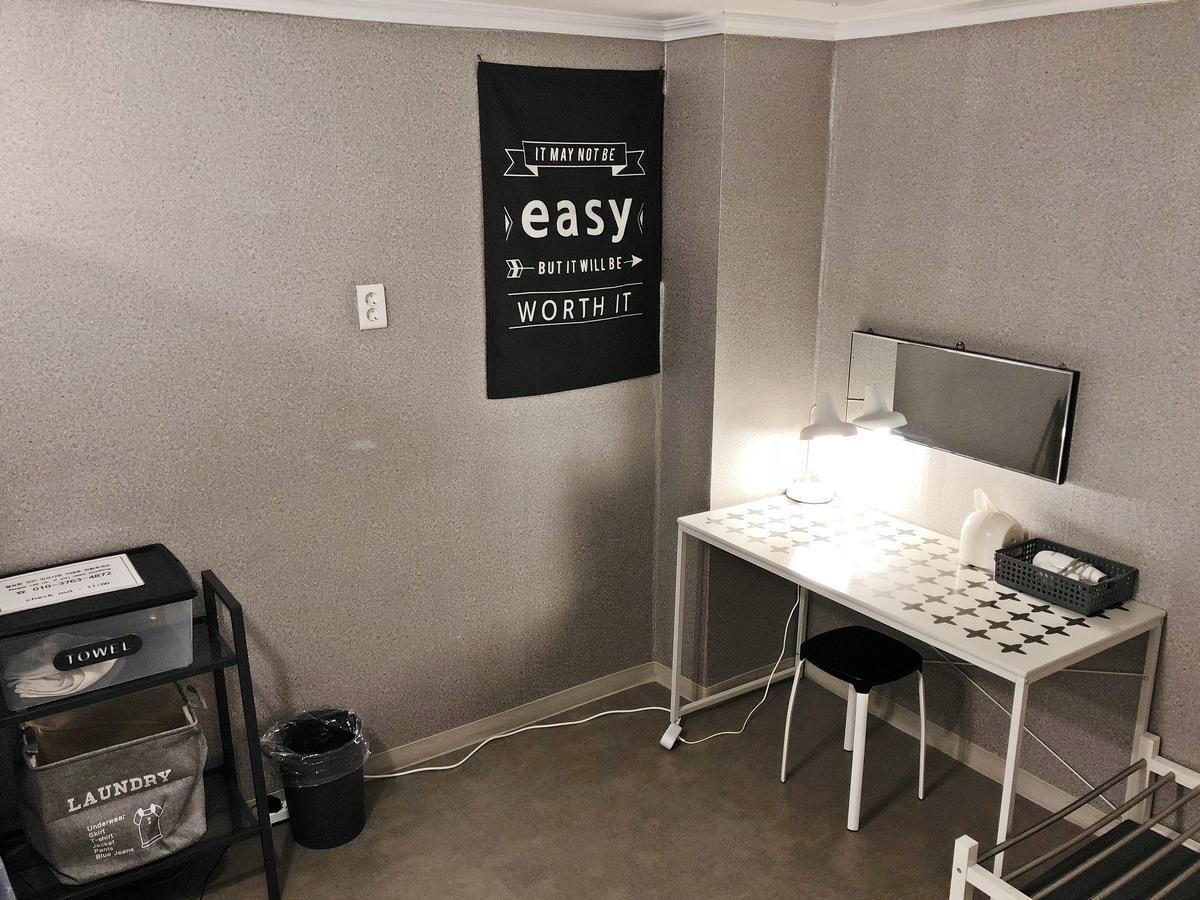 Jun Guesthouse Сеул Екстериор снимка