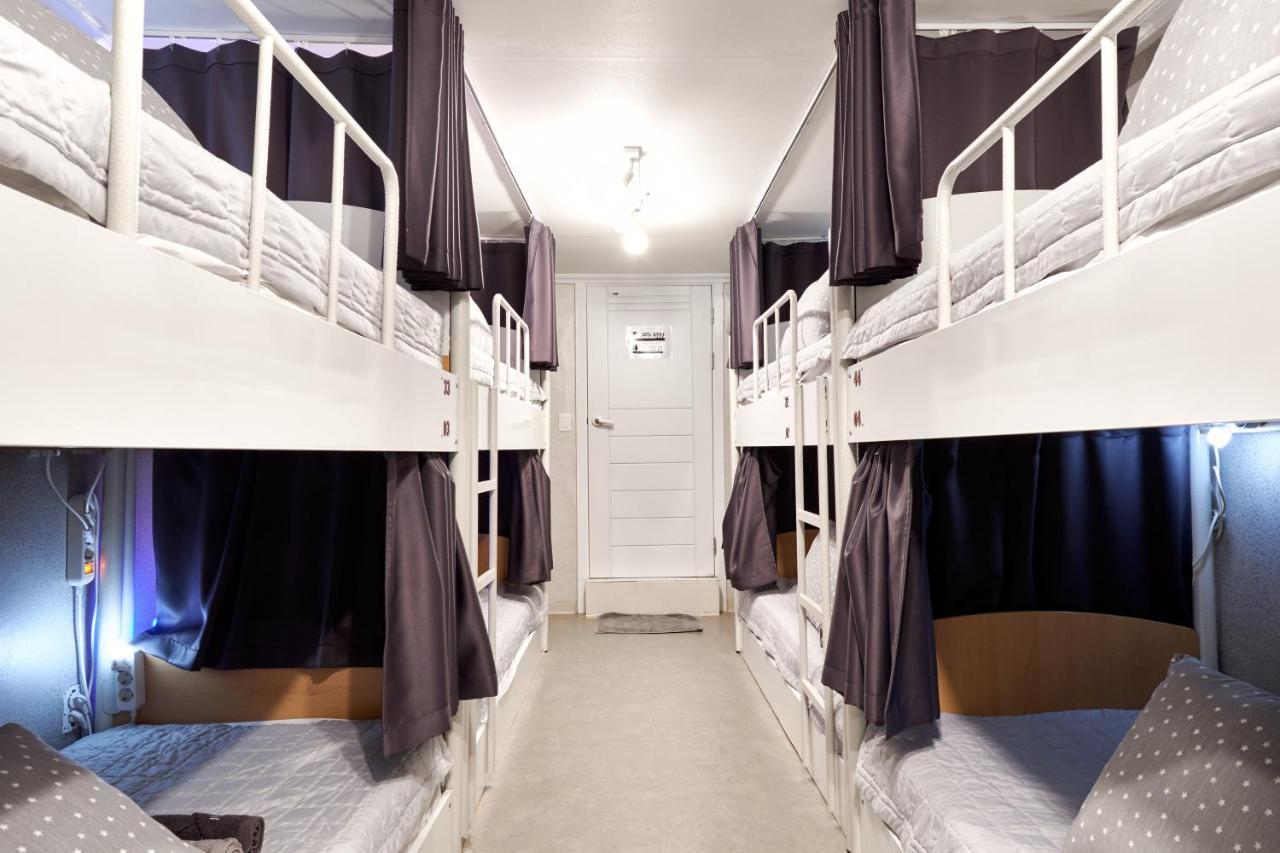 Jun Guesthouse Сеул Екстериор снимка