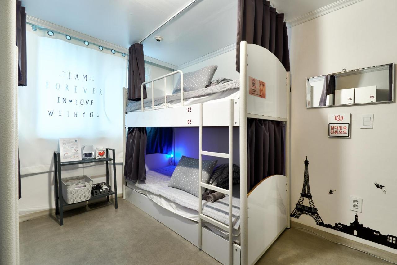 Jun Guesthouse Сеул Екстериор снимка