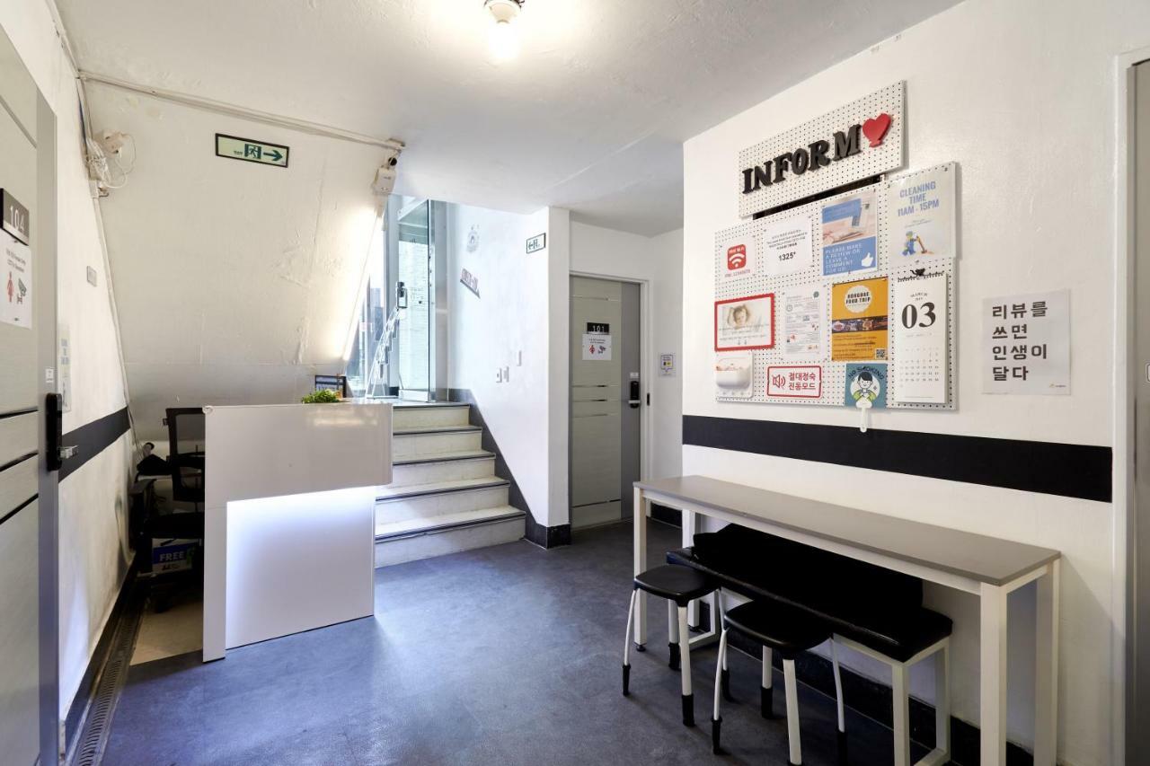 Jun Guesthouse Сеул Екстериор снимка