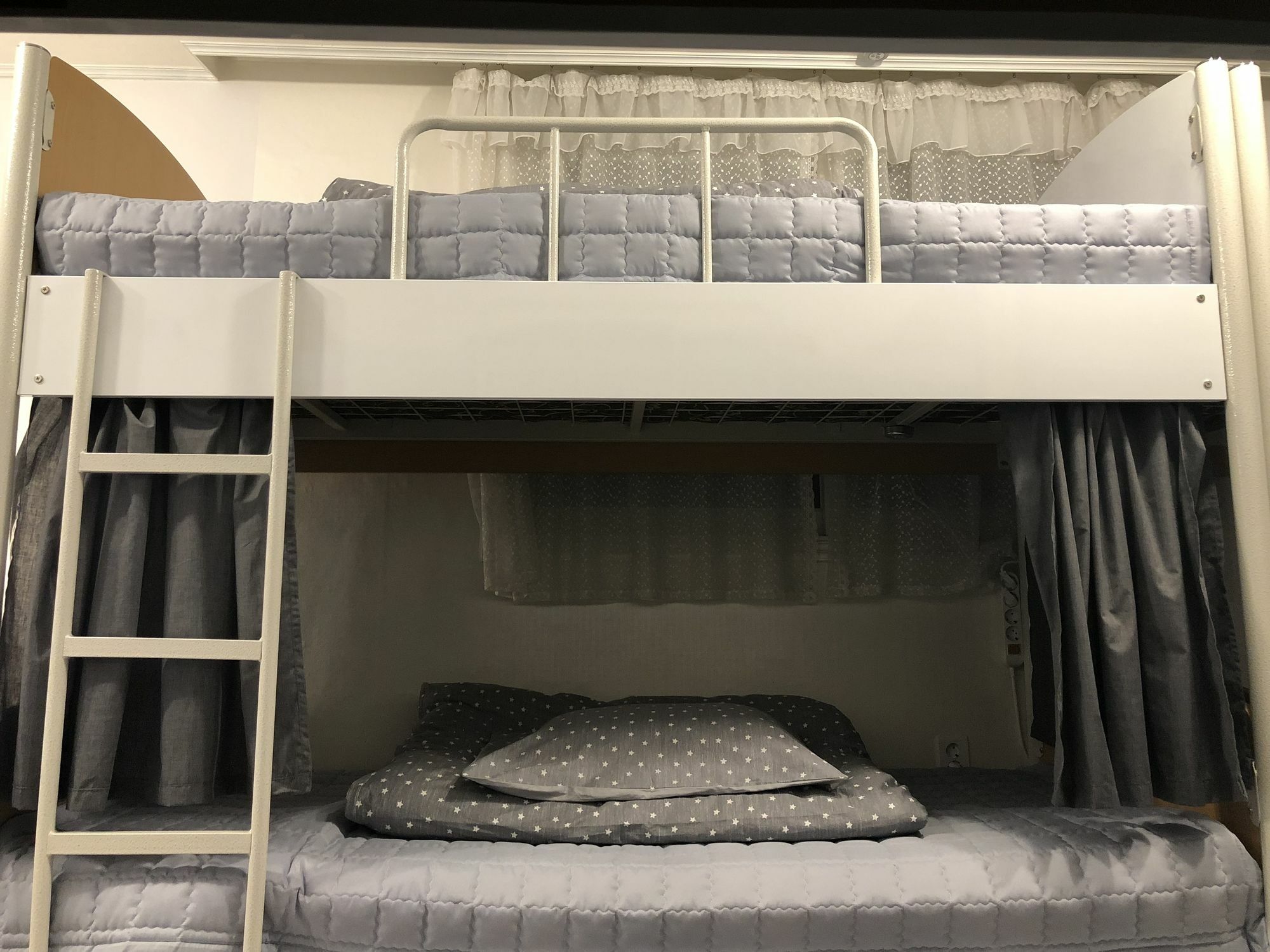 Jun Guesthouse Сеул Екстериор снимка